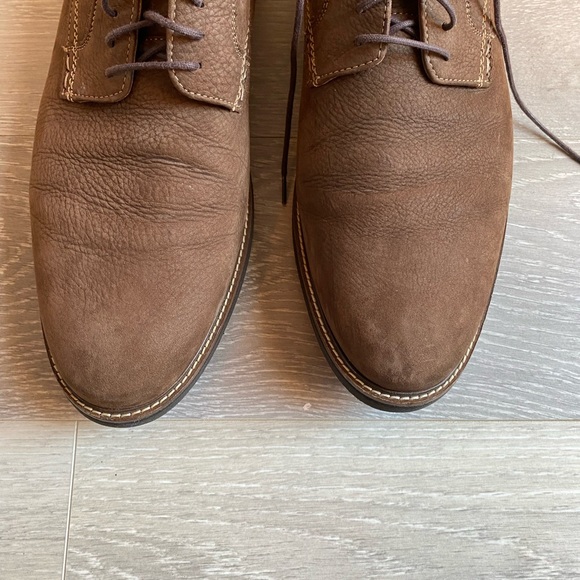 Johnston and Murphy lace ups - Picture 3 of 9